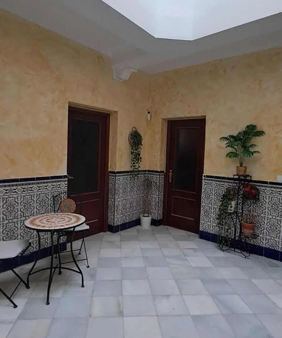 Patio Andalusi Junto A La Vina Apartment Cadiz Spain