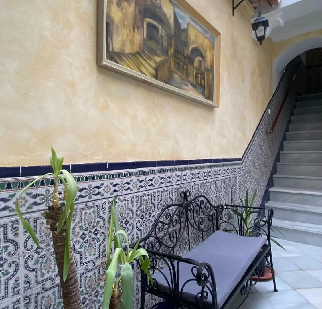 Patio Andalusi Junto A La Vina Apartment Cadiz